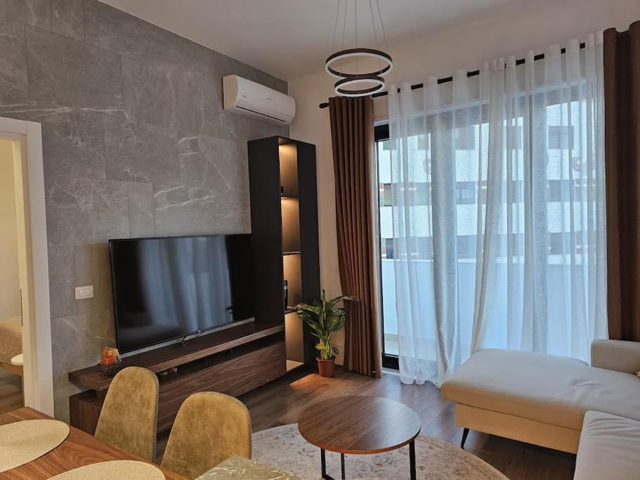 Deluxe Flat With Garden_Tirana Leilighet Eksteriør bilde