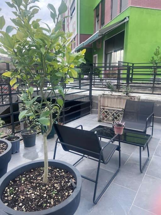 Deluxe Flat With Garden_Tirana Leilighet Eksteriør bilde